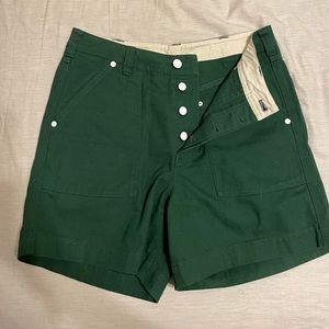 NWOT Topo Design Hunter Green High waisted shorts size 8